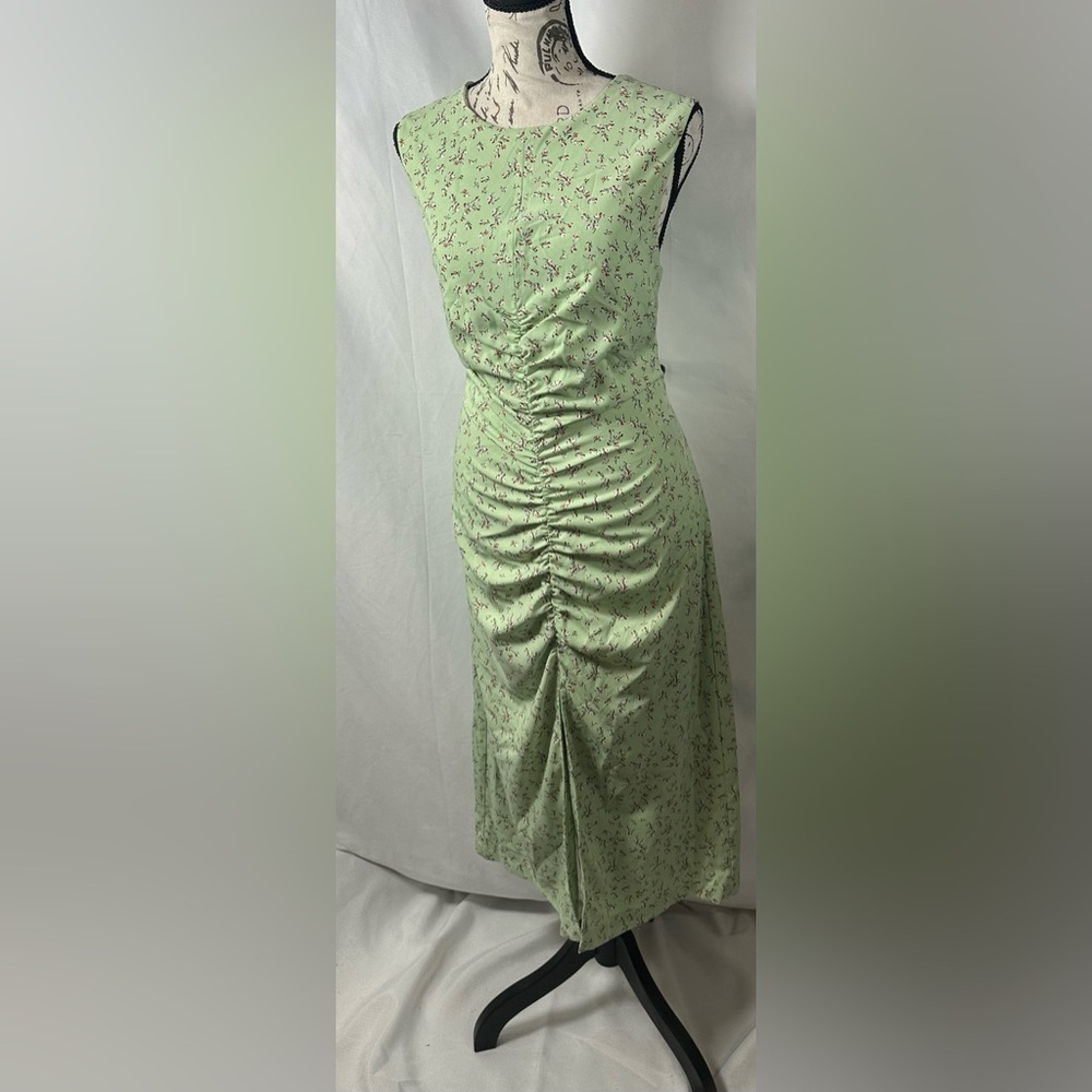 Love Juliet Floral Green Top - Picture 14 of 16